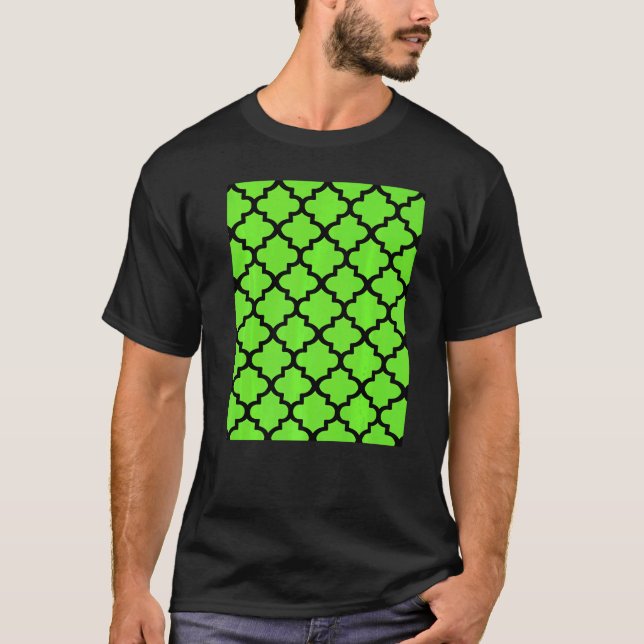 Camiseta Quatrefoil Pattern In Black Outline On Vivid Green (Frente)