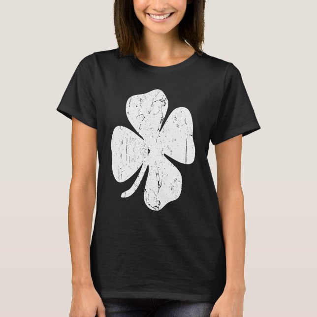 Camiseta Quatro Folhas C Vintage Saint Patrick Day (Frente)