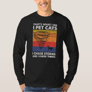 Camiseta Que 2019s O que eu faço eu pinto gatos eu pego tem