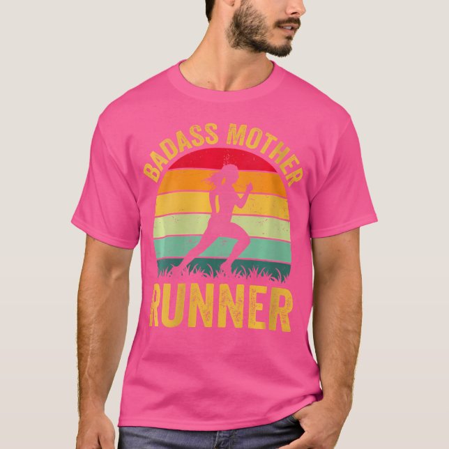 Camiseta Que Corredora Mãe Manda Chuva Eu Corro (Frente)