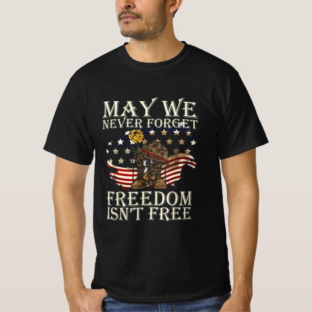 Camiseta Que Nunca Esquecemos Que A Liberdade Não É O Dia L (Frente)