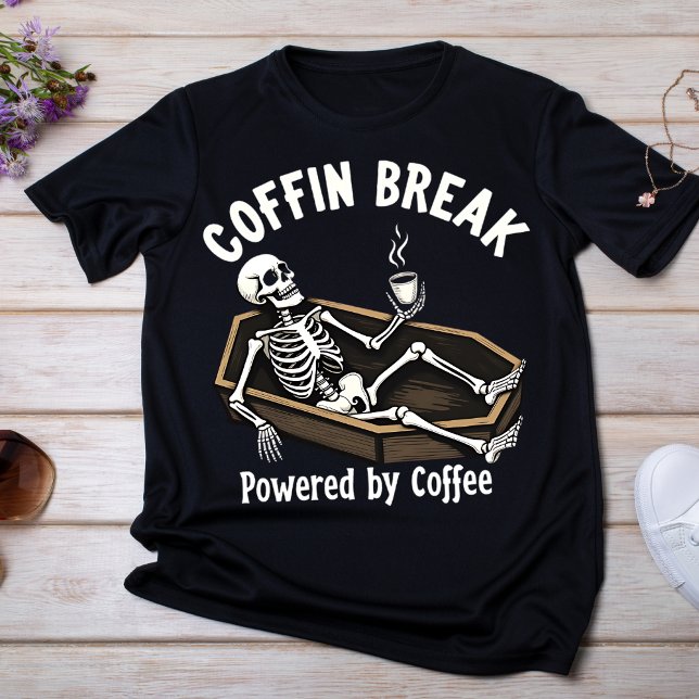 Camiseta Quebra de Coffin, Powered by Coffee Skeleton T-Shi (Criador carregado)