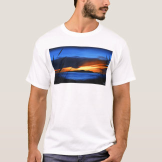 Camiseta Quebrando pelo azul