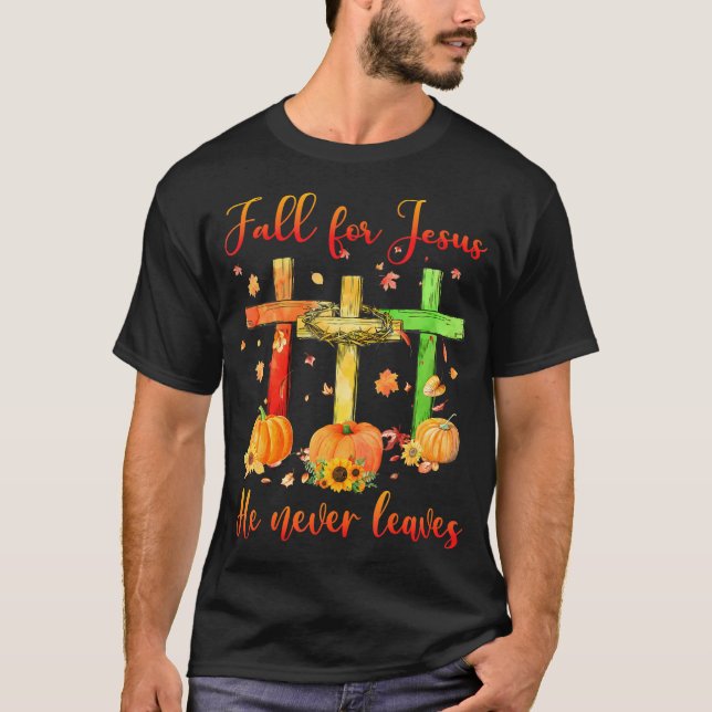 Camiseta Queda por Jesus Ele Nunca Sai Do Autumn Christian (Frente)