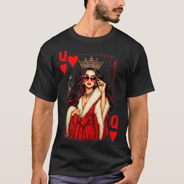 Camiseta Queen Of Heart Playing Card Love Valentine Outfit  (Frente)
