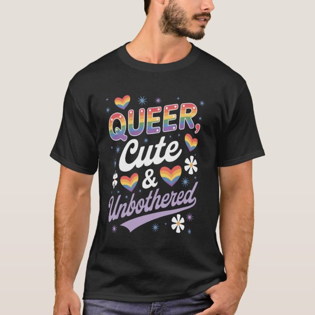 Camiseta QUEER, Design de texto fofo e indiferente (Frente)
