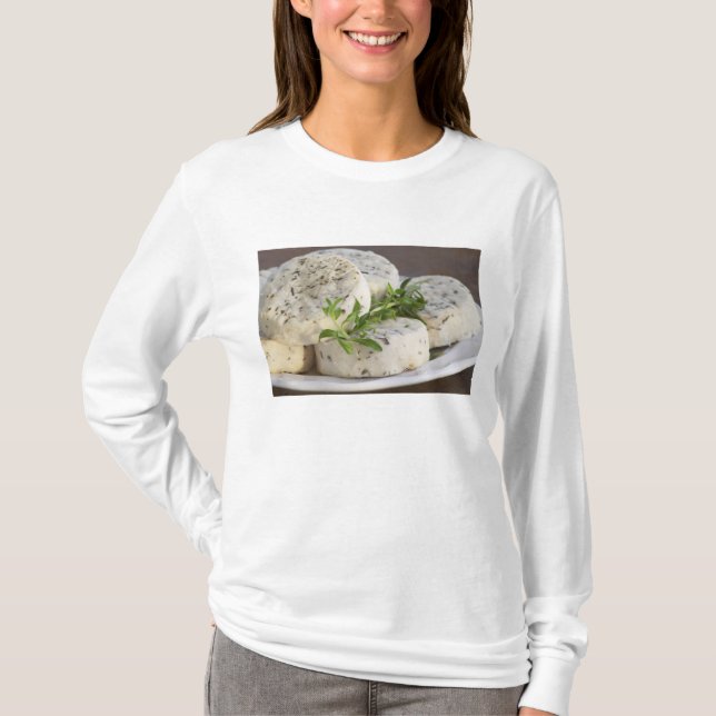 Camiseta Queijo de cabra francês - chevre - com ervas em um (Frente)