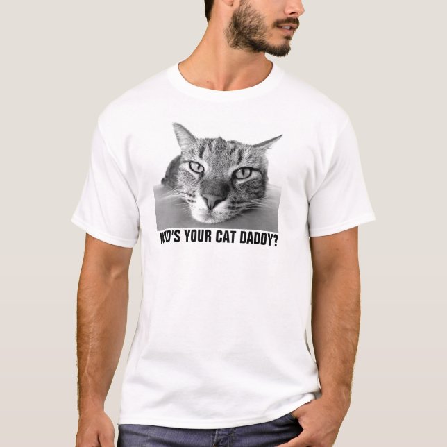 Camiseta Quem é seu pai do gato? T-shirt (Frente)