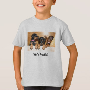 Camiseta Quem é t-shirt do filhote de cachorro do Doberman