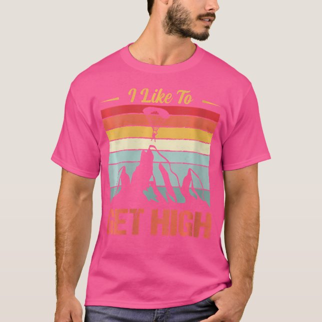 Camiseta Quem Eu Gosto De Fazer Skydiver Alto (Frente)