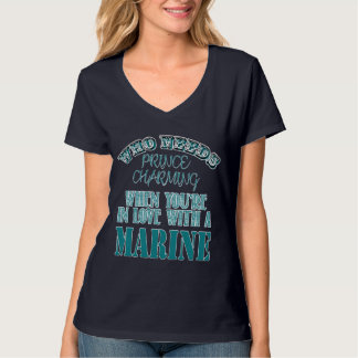 Camiseta Quem precisa o príncipe Encantador-Marinho