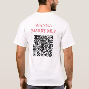Camiseta Quer Me Casado Código QR De Trás Branco Engraçado
