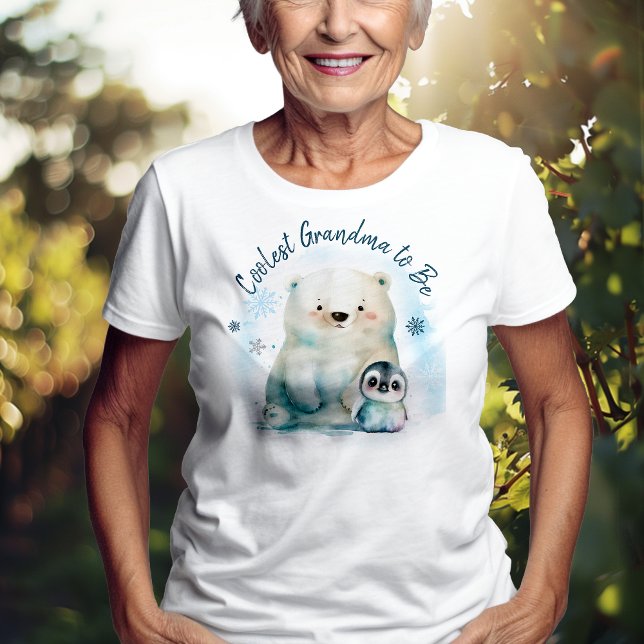 Camiseta Querida, está frio lá fora (Chill Vibes Ahead! Get ready to turn up the coolness at our winter baby shower! )