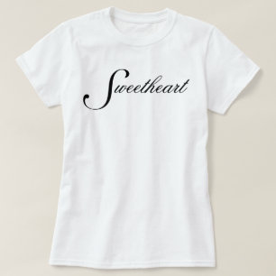 Camiseta "Querida" estética básica chic script
