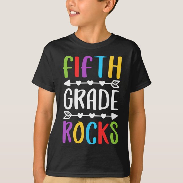 Camiseta Quinto Grau De Rochas Da 5 De Volta À Escola (Frente)