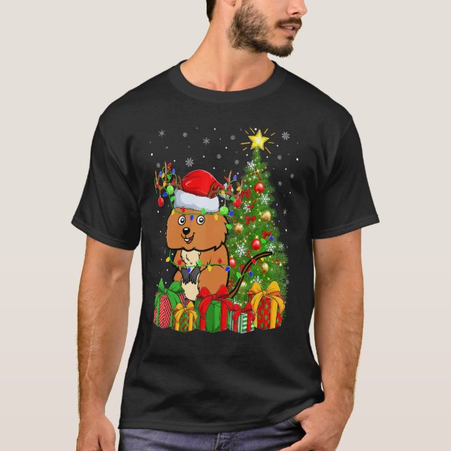 Camiseta Quokka   Xmas Holiday Santa Quokka Christmas Tree (Frente)