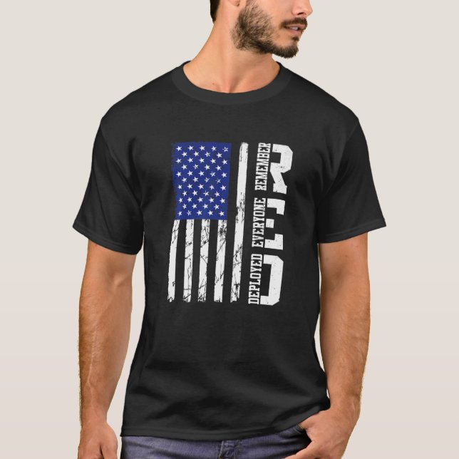 Camiseta R E D Sexta-feira Distorcida Sinalizador dos EUA L (Frente)