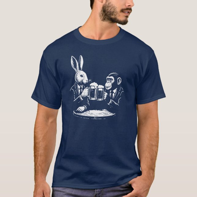 Camiseta rabbit and monkey are drinking beer in the pub (Frente)