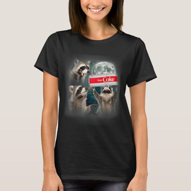 Camiseta Raccoon Meme 3 Racoons Howling At Moon Funny Weird (Frente)