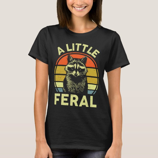 Camiseta Raccoon-shirt A Little Feral Funny Raccoon Premium (Frente)