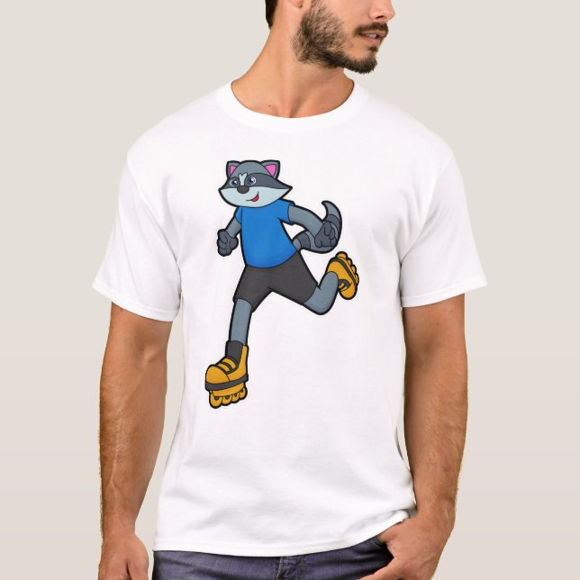 Camiseta Racoon como skater com skates em linha (Frente)