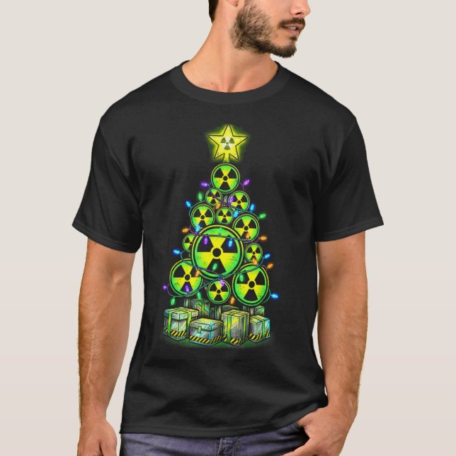 Camiseta Radioactive Christmas Tree Graphic Nuclear Warning (Frente)
