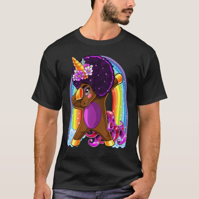 Camiseta Rainbow Dabbing Unicorn afro natural africano (Frente)