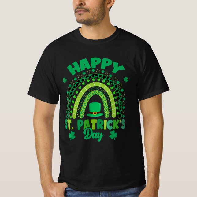 Camiseta Rainbow Happy Dia de São Patrício Shamrock Leprech (Frente)