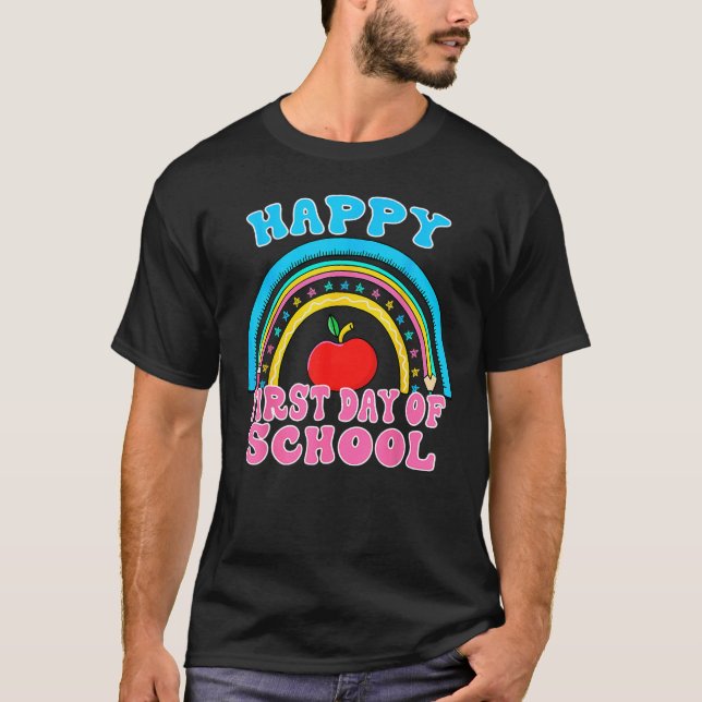 Camiseta Rainbow Happy First Day Of School Teacher Kid Back (Frente)