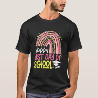 Camiseta Rainbow Happy No Último Dia Da Escola Para Estudan