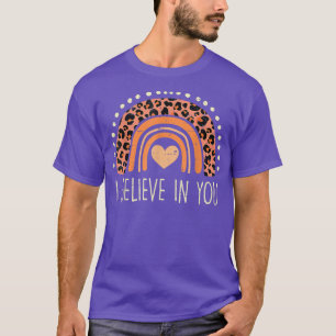 Camiseta Rainbow Leopard Eu Acredito Em Testes De Professor