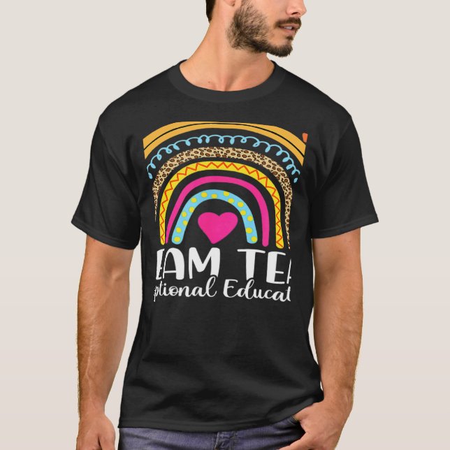 Camiseta Rainbow Pencil Dream Exceptional Education Team SP (Frente)