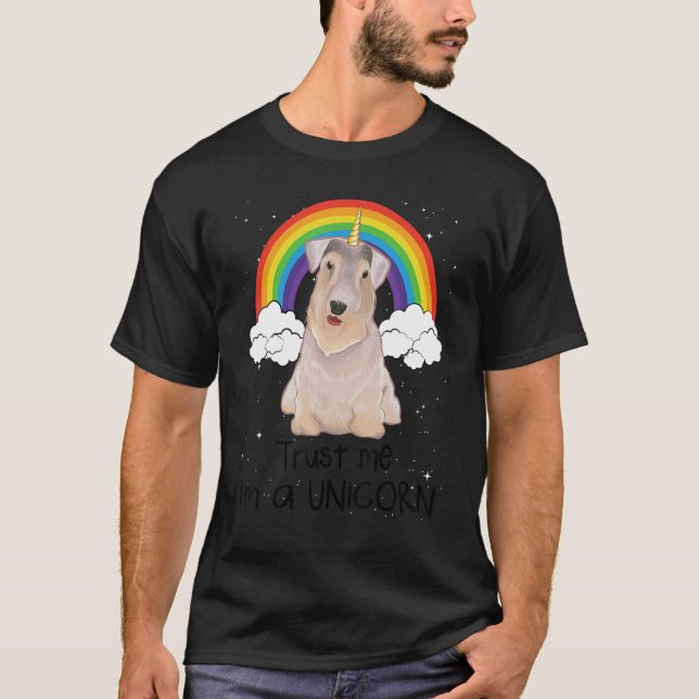 Camiseta Rainbow Sealyham Terrier Confie em mim sou um Unic (Frente)