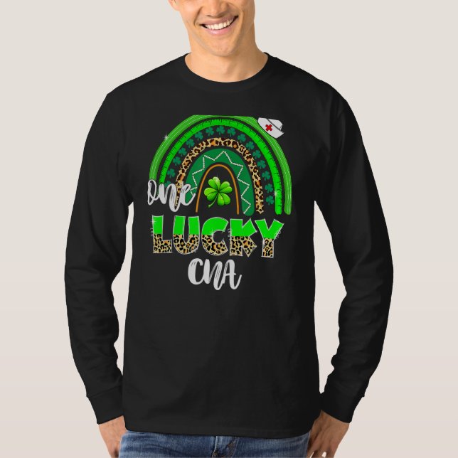 Camiseta Rainbow Shamrock One Lucky Cma Nurse Leopard Rua P (Frente)