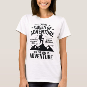 Camiseta Rainha da Aventura de Caminhada Mãe Tipografia Des