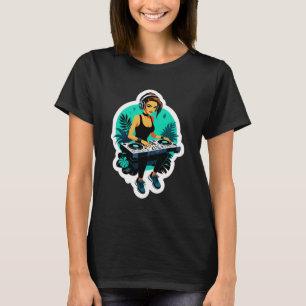 Camiseta Rainha da Selva Cibernética DJ