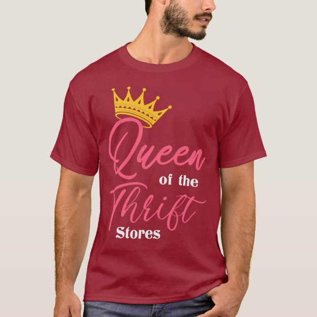 Camiseta Rainha dos presentes do viciado na Loja de Thrift (Frente)