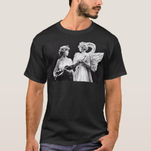 Camiseta Rainha Elizabeth II tocando violão como um anjo.