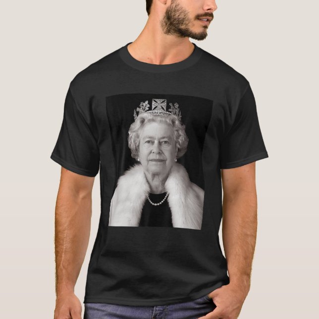 Camiseta Rainha II Elizabeth Inglaterra Rainha de Inglaterr (Frente)