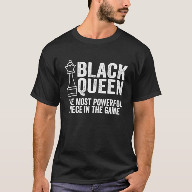 Camiseta Rainha Negra A Peça Mais Poderosa Do Jogo (Frente)