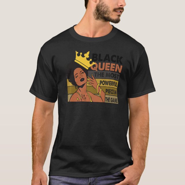 Camiseta Rainha Negra A Peça Mais Poderosa Do Jogo (Frente)