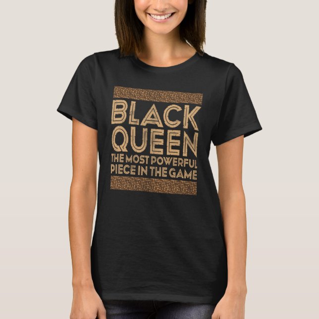 Camiseta Rainha Negra A Peça Mais Poderosa Do Jogo (Frente)