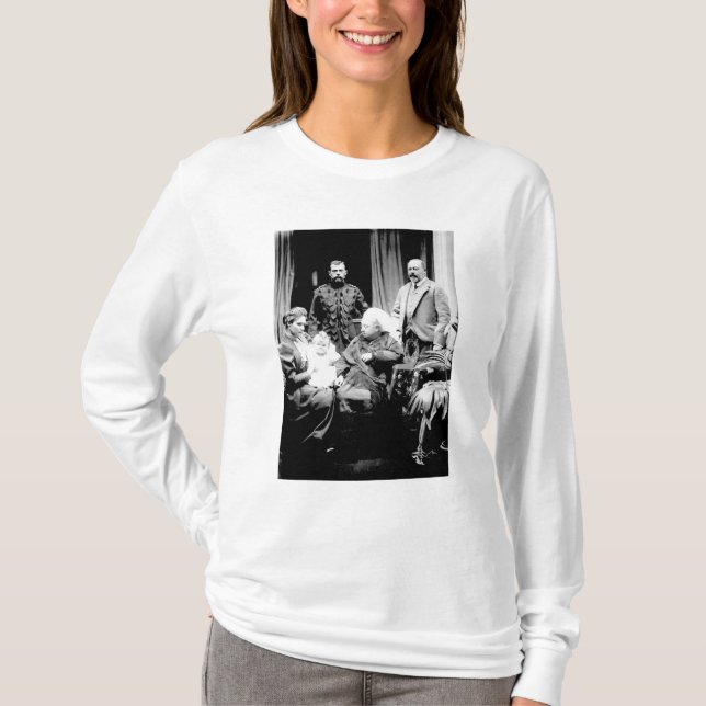 Camiseta Rainha Victoria, Tsar Nicholas II (Frente)