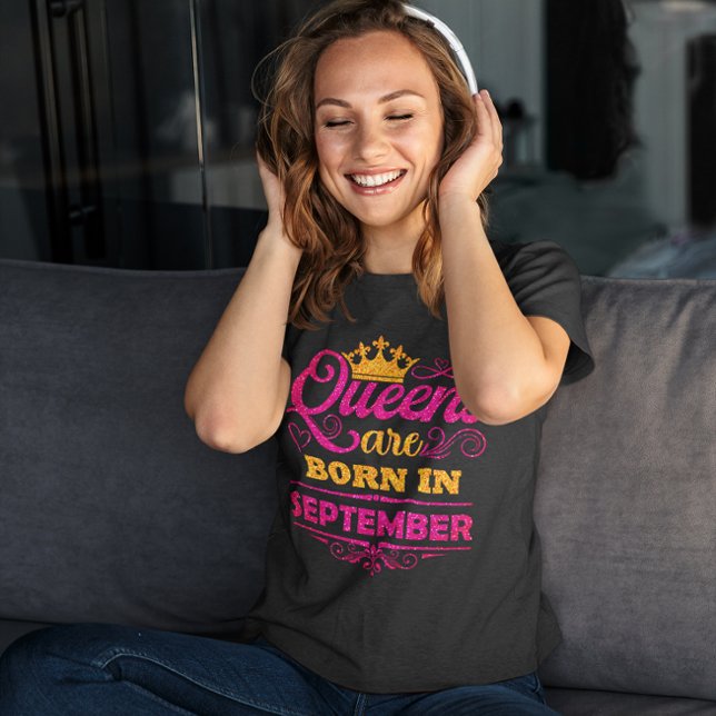 Camiseta Rainhas Nascem em Setembro Falso Brilho Aniversári (Criador carregado)