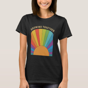 Camiseta Raios de Sol Vibrantes Com Frase Motivacional