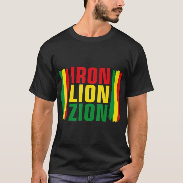 Camiseta Raízes do Leão de Ferro Zion Jamaica Souvenir (Frente)