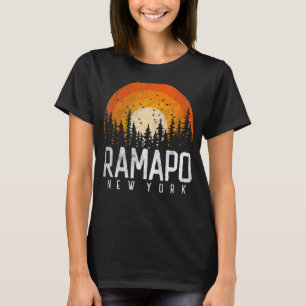 Camiseta Ramapo New York NY Retro Vintage 70s 80s 90s