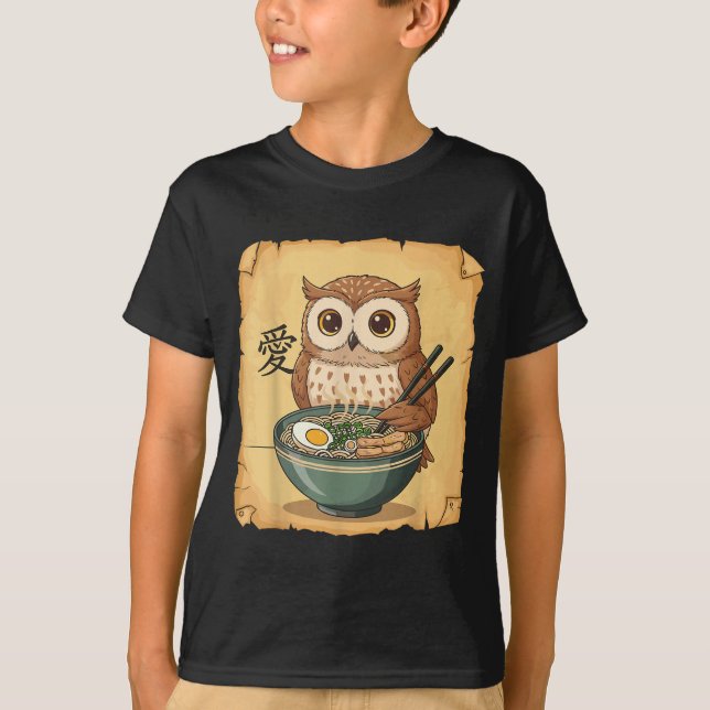 Camiseta Ramen Owl Noodle Kawaii Lover Japanese Funny Graph (Frente)