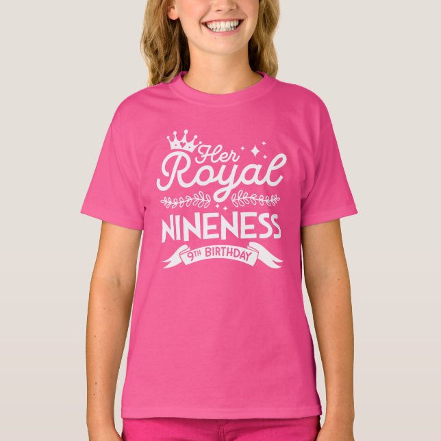 Camiseta Rapariga 9º Aniversário Sua Nindade Real 9º Anos (Frente)
