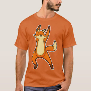 Camiseta Raposa no exercício de alongamento de Yoga